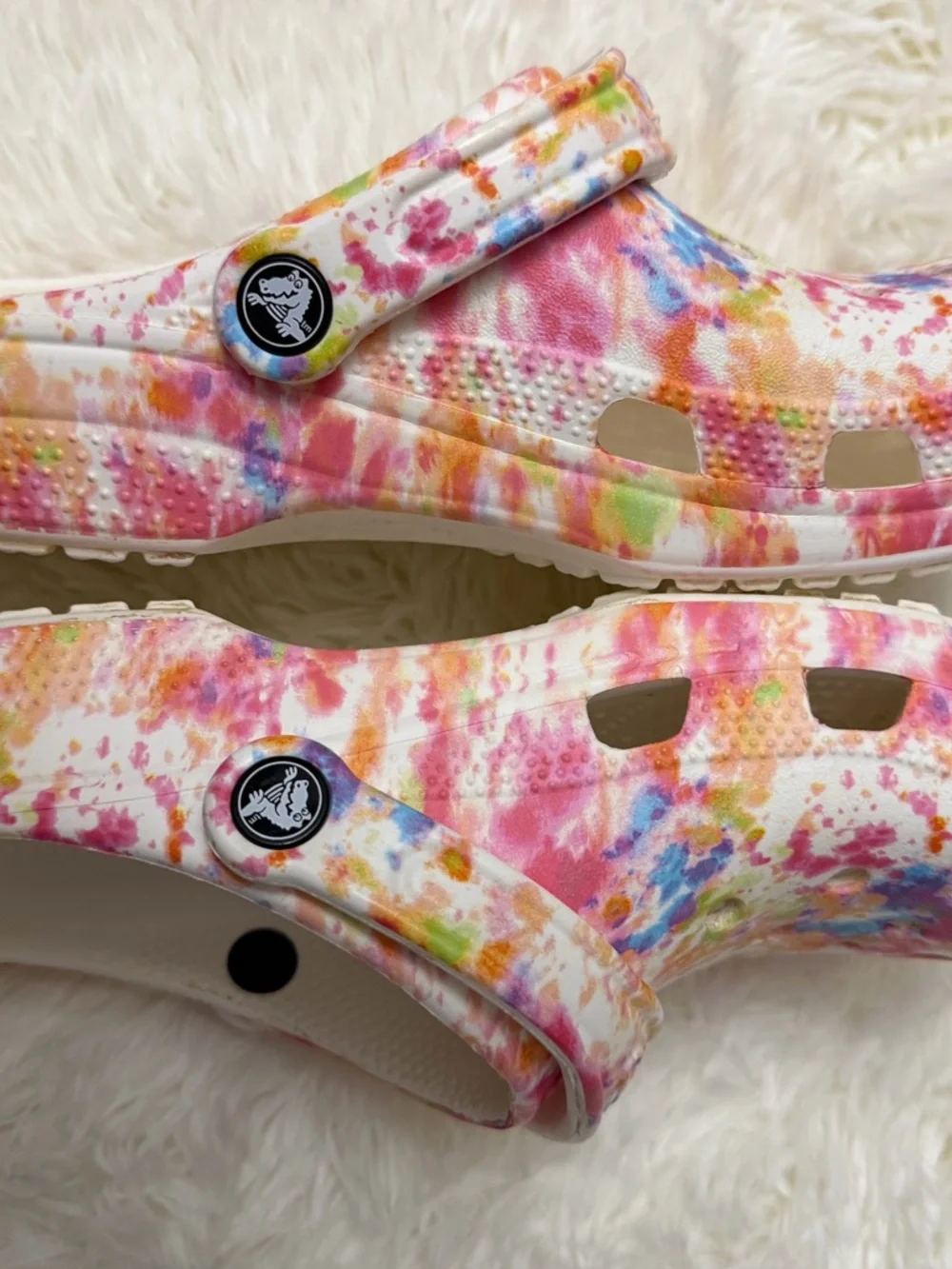 Women Tie-Dye Crocs Clog Sandals - White Multicolor Size 9 - Picture 6 of 9